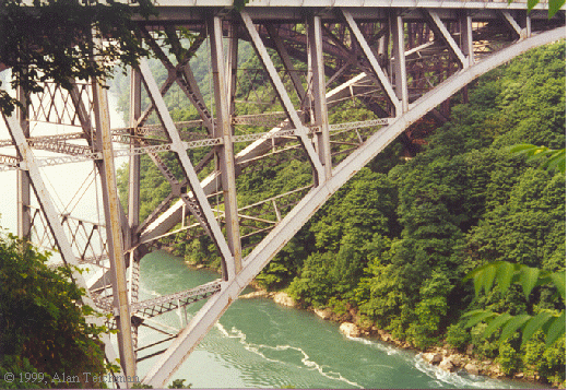 Whirlpool Rapids Bridge